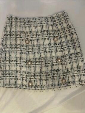 Amazon Cream and Black Tweed Mini Skirt with Pearl Buttons